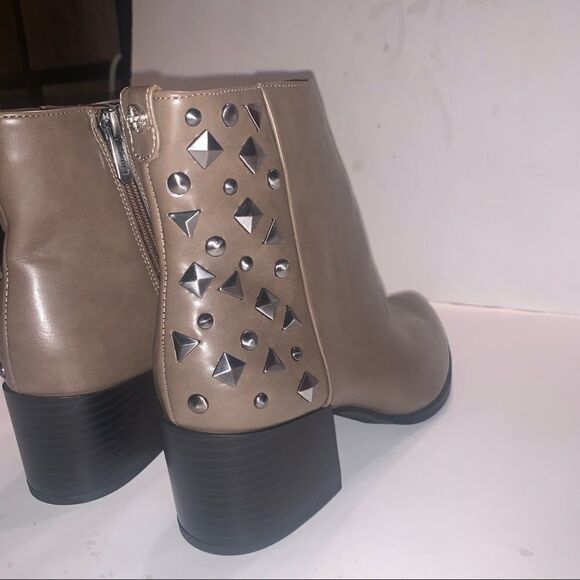 Circus Sam Edelman / Jaimee Studded Boot - Picture 5 of 8